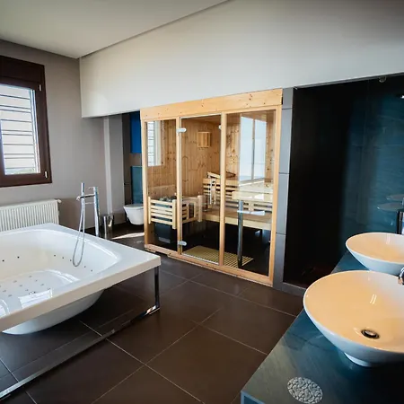 Skyline Estate The Luxury Mountain Experience *