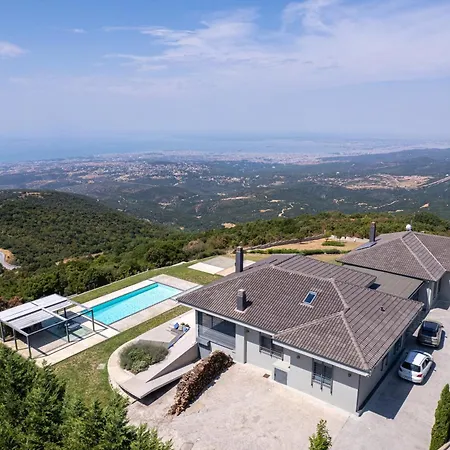 Skyline Estate The Luxury Mountain Experience فيلة *