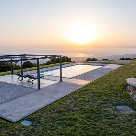 Skyline Estate The Luxury Mountain Experience Villa Pylaia-Chortiatis