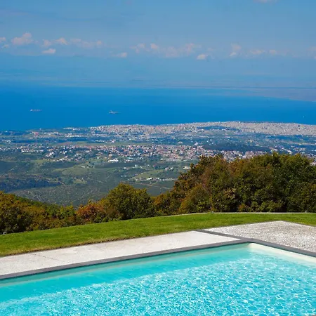 Skyline Estate The Luxury Mountain Experience * Pylaia-Chortiatis