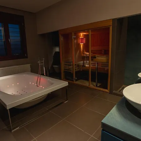 Skyline Estate The Luxury Mountain Experience ピレア＝ホルティアティス