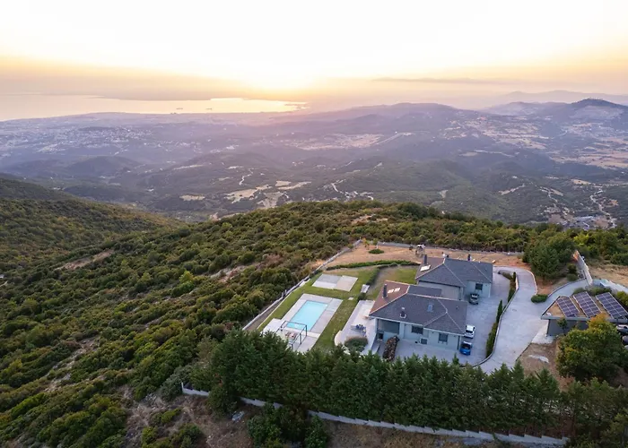 빌라 Skyline Estate The Luxury Mountain Experience Pylaia-Chortiatis